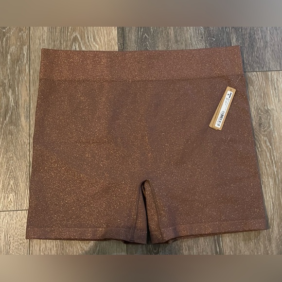 SKIMS Pants - Skims Kim Kardashian Women’s Smoothing Seamless Lurex Shorts 4x New with Tags